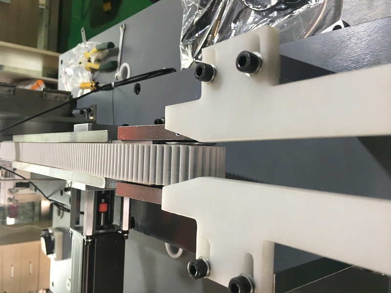 自動(dòng)化檢測(cè)設(shè)備—挪亞方舟—傳輸帶上料